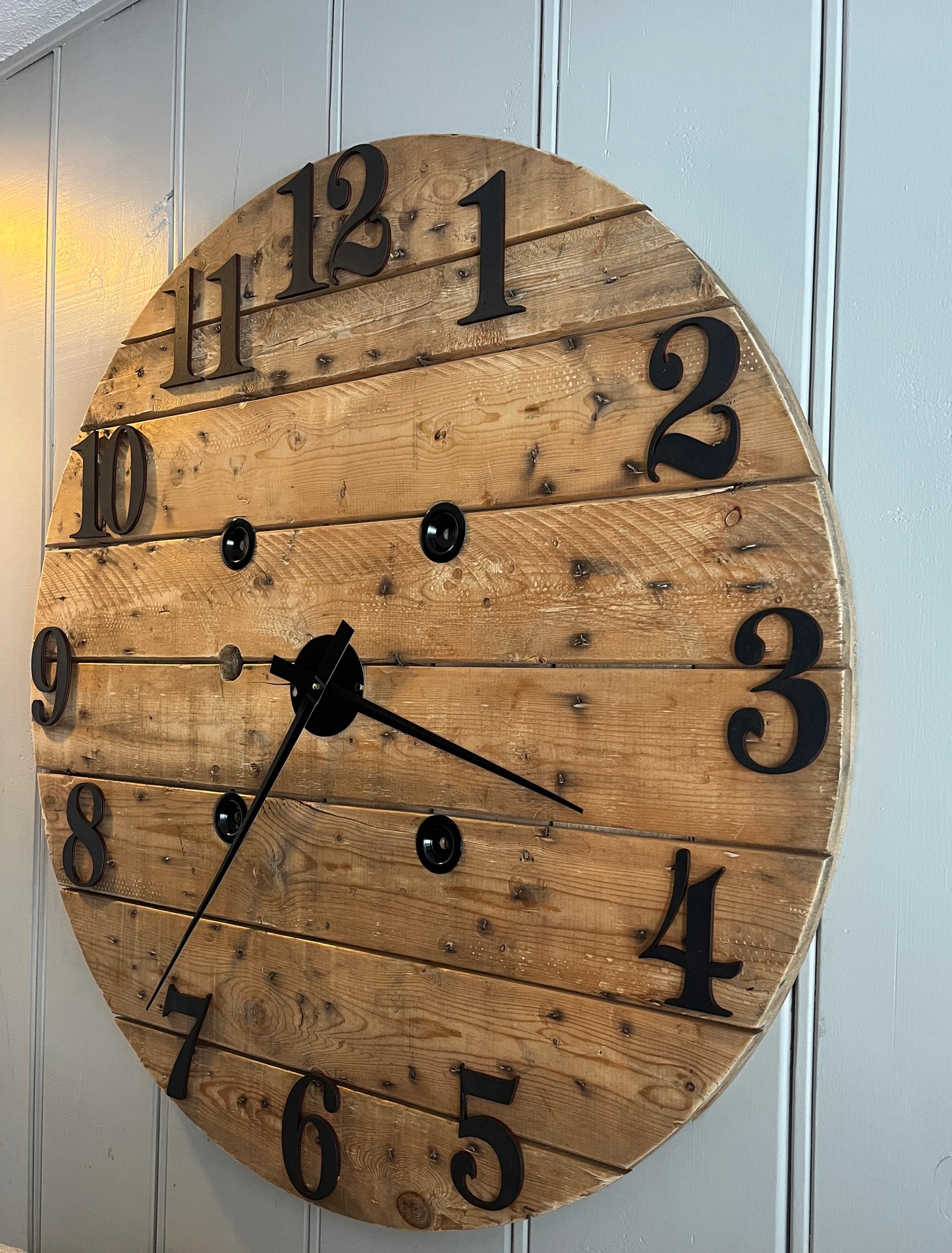 42" - 3D Spool clock - Natural Rustic