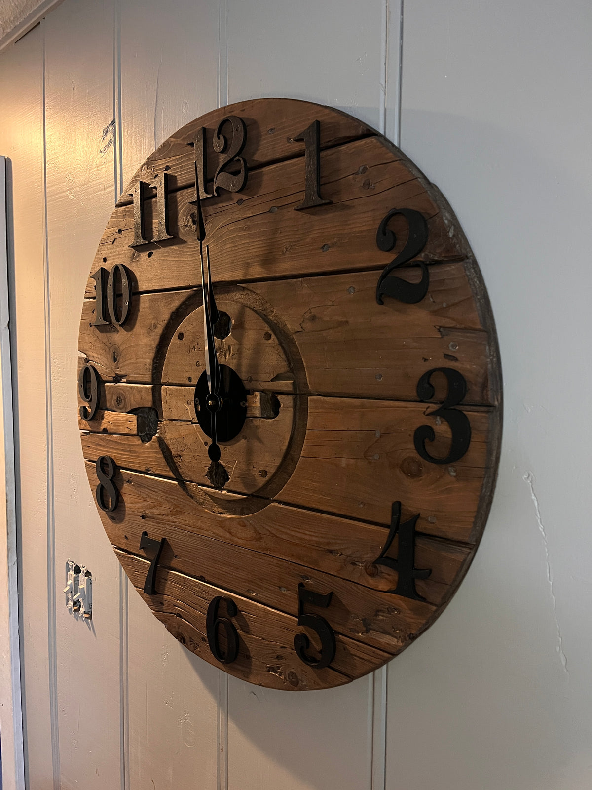 30" - 3D Indoor Spool Clock - Chestnut