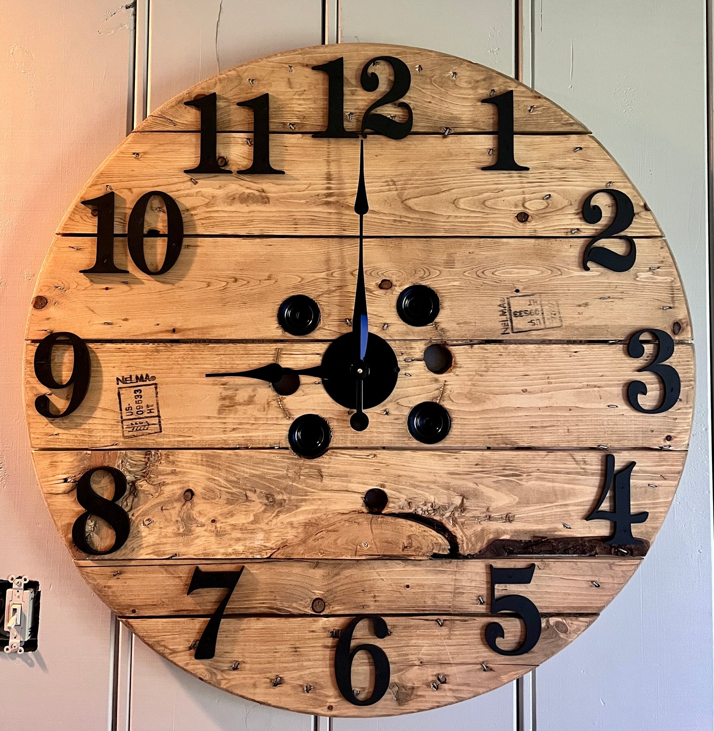 35" 3D Indoor Spool Clock - Special Walnut