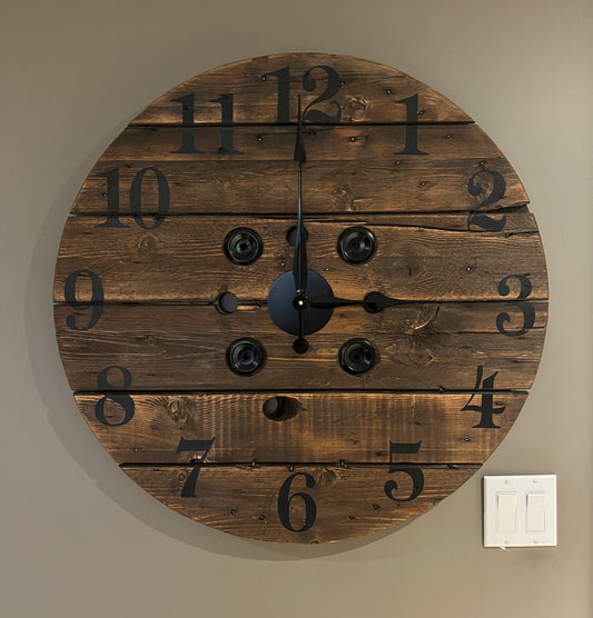 30" Outdoor Spool Clock - Early American