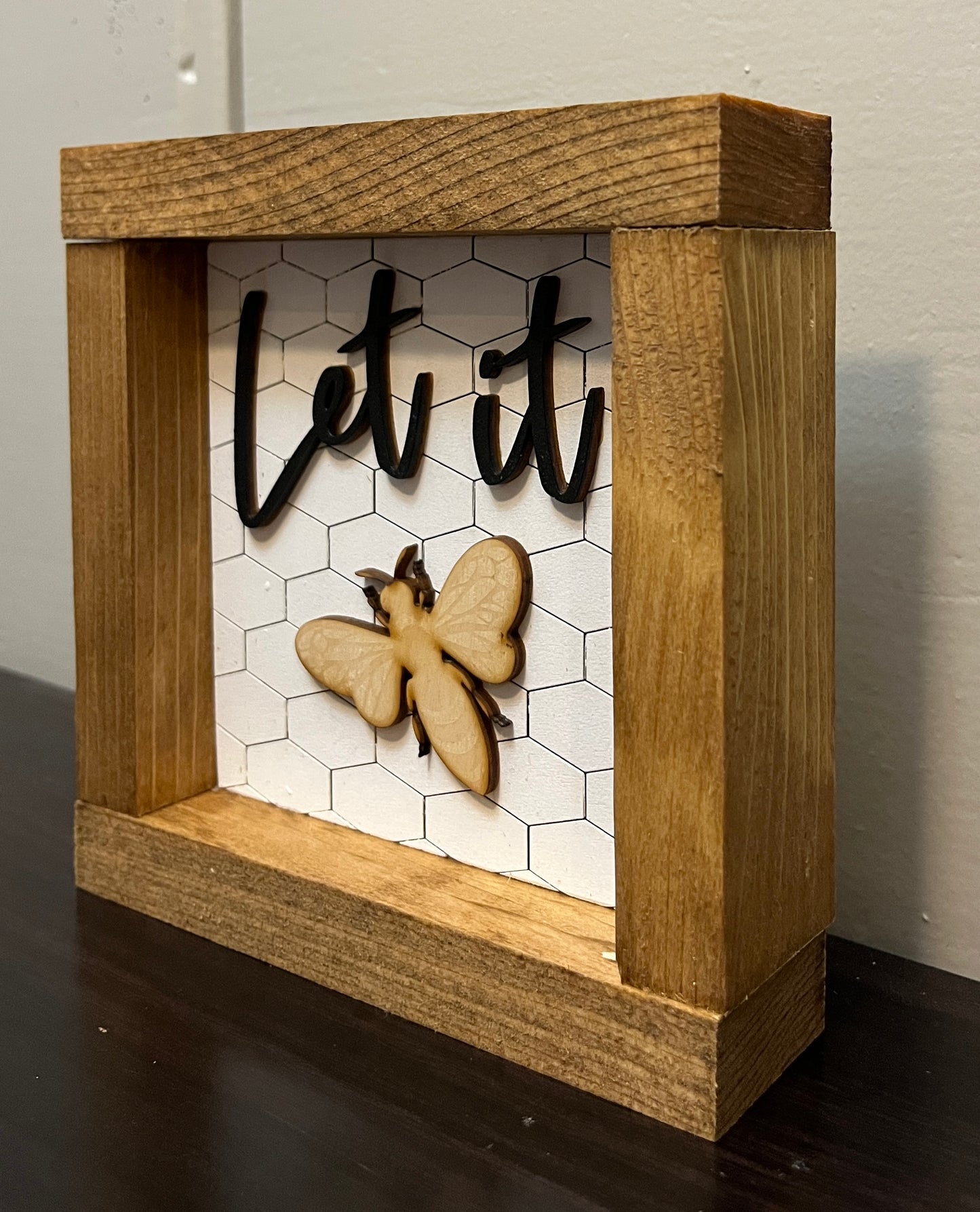 Let it bee-3D wood- 6"